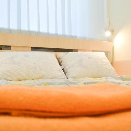 Vishnya Hostel 第聂伯罗彼得罗夫斯克 外观 照片