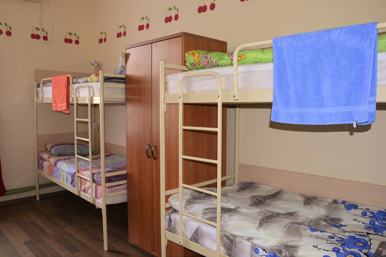 Vishnya Hostel 第聂伯罗彼得罗夫斯克 外观 照片