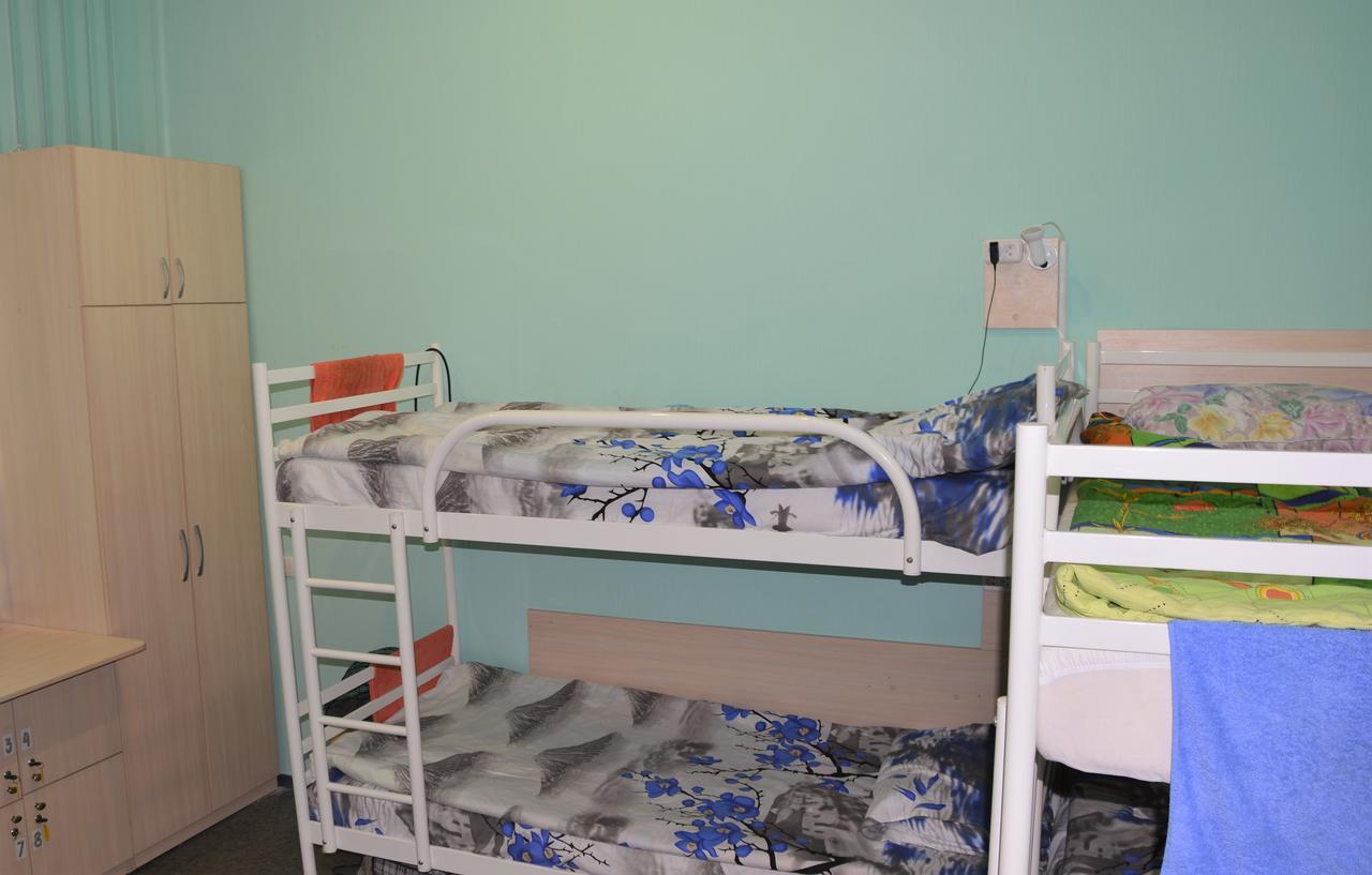 Vishnya Hostel 第聂伯罗彼得罗夫斯克 外观 照片