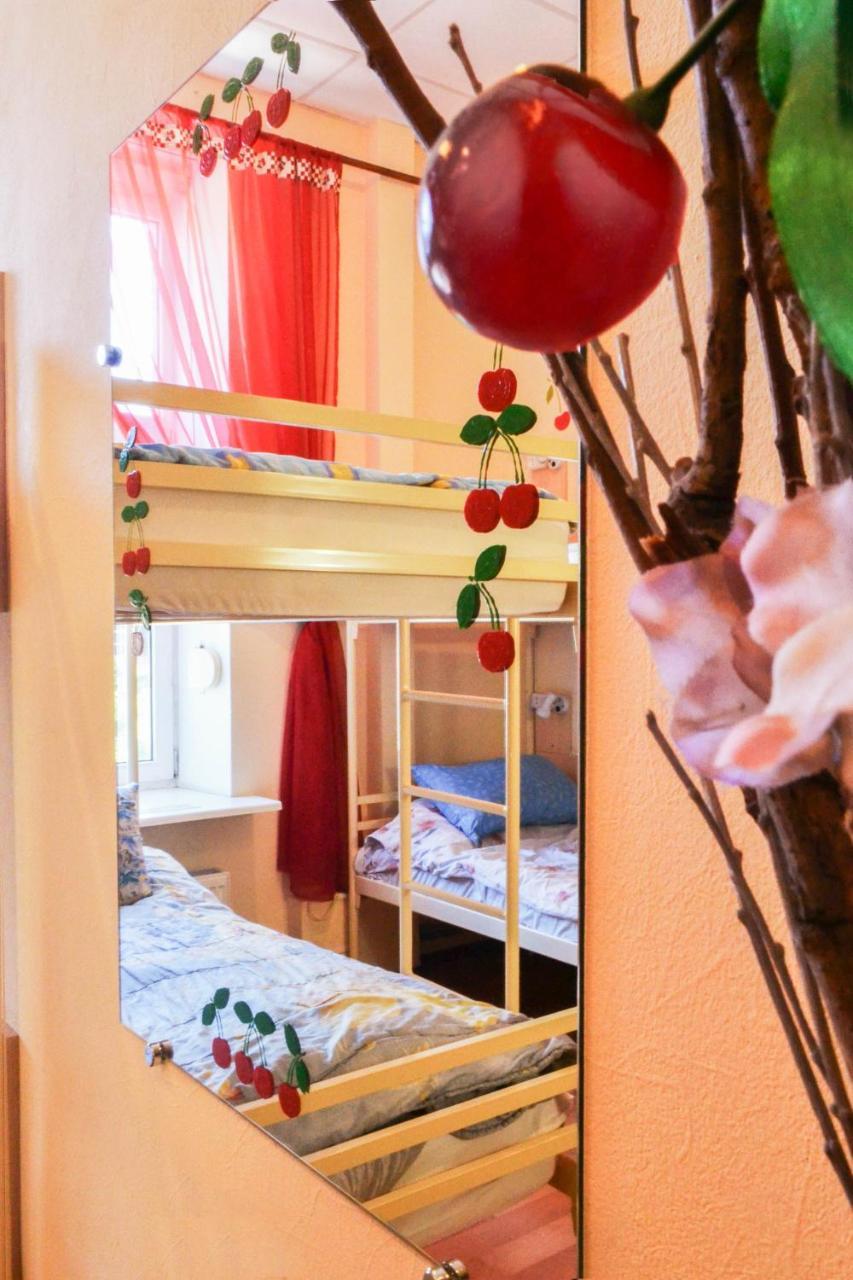 Vishnya Hostel 第聂伯罗彼得罗夫斯克 外观 照片