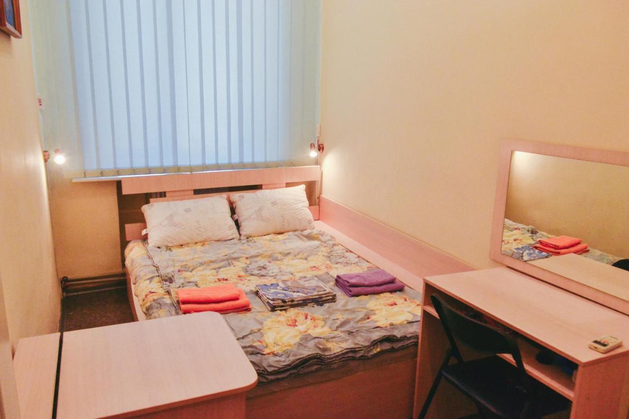 Vishnya Hostel 第聂伯罗彼得罗夫斯克 外观 照片