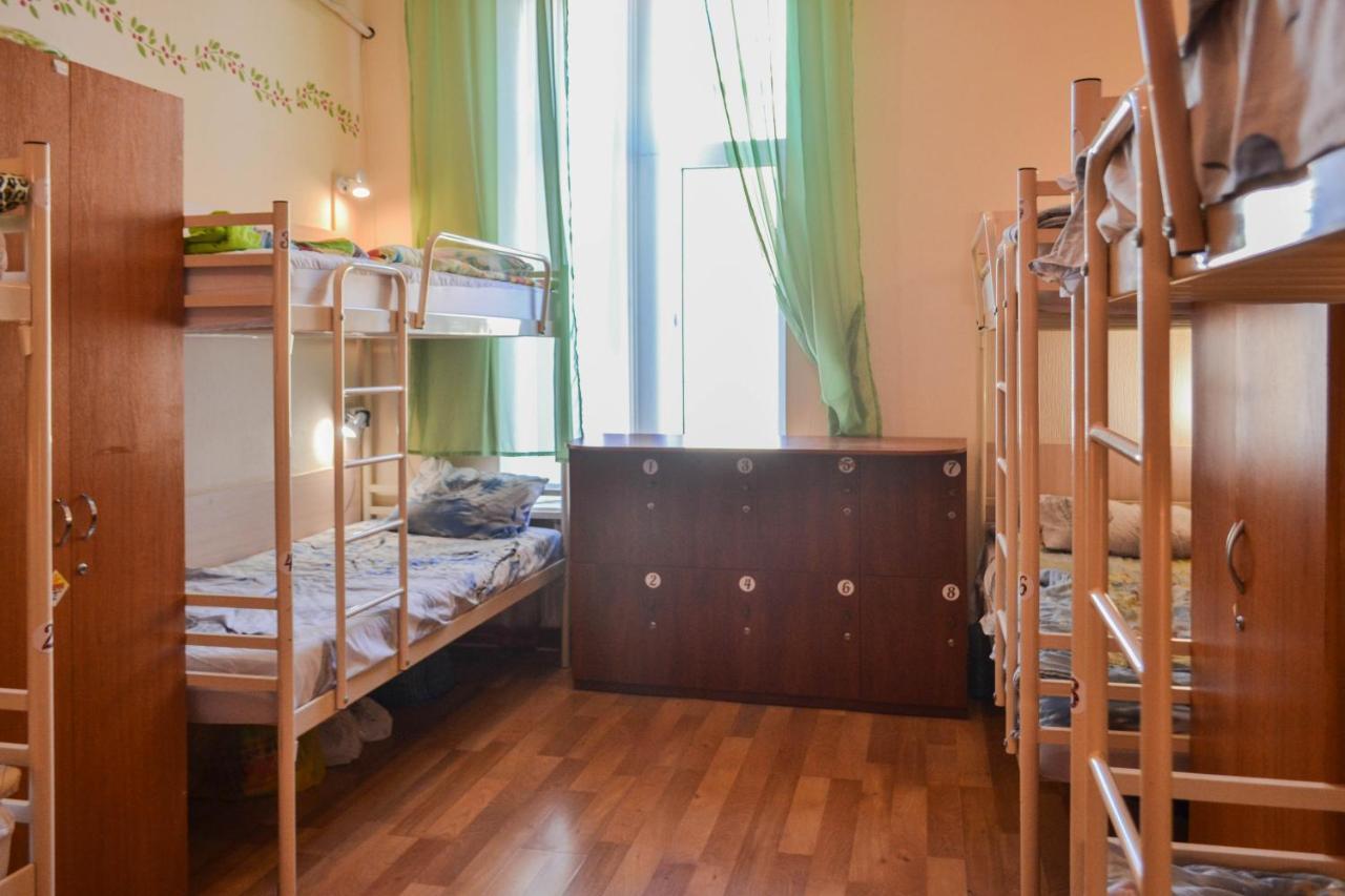 Vishnya Hostel 第聂伯罗彼得罗夫斯克 外观 照片