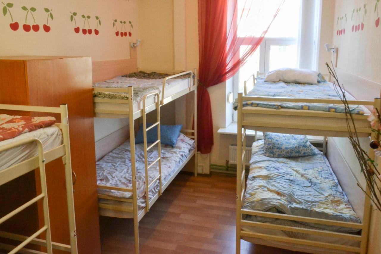 Vishnya Hostel 第聂伯罗彼得罗夫斯克 外观 照片