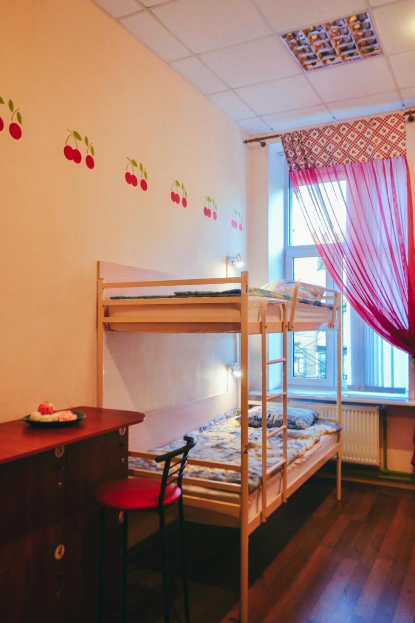 Vishnya Hostel 第聂伯罗彼得罗夫斯克 外观 照片